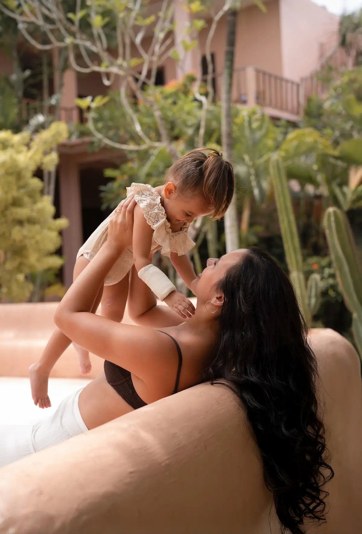 Photographing children naturally