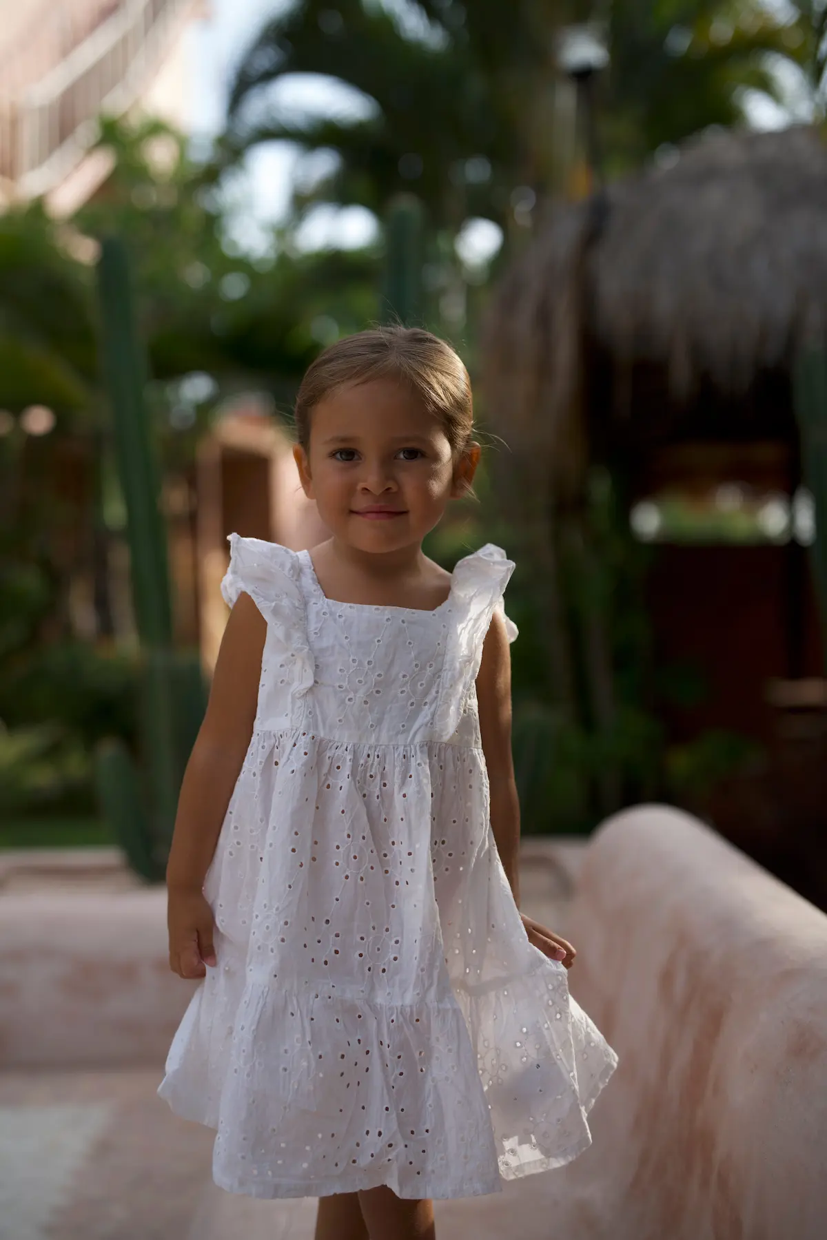 Rosa in a natural moment — authentic lifestyle content byduran